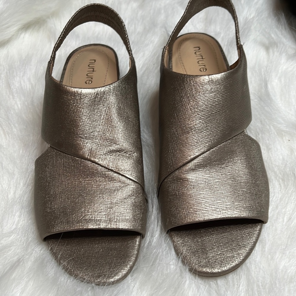 Nurture sandals